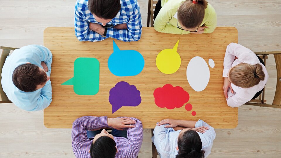 Menschen im Dialog 
