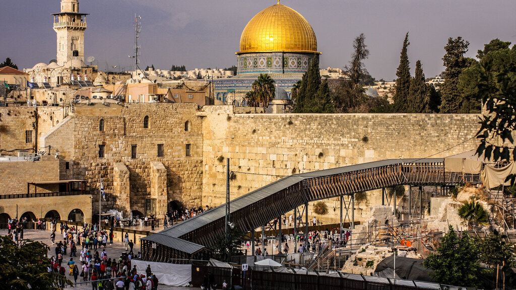 Jerusalem - Blick auf Felsendom und Klagemauer 